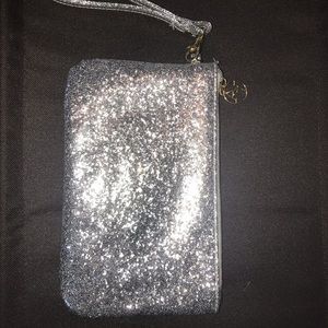 Adrienne Vittadini Wristlet